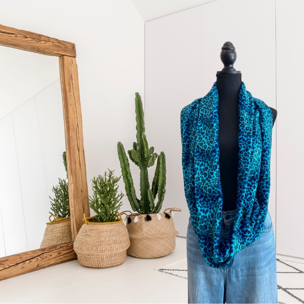 Faux Fur Leopard Print Infinity Scarf
